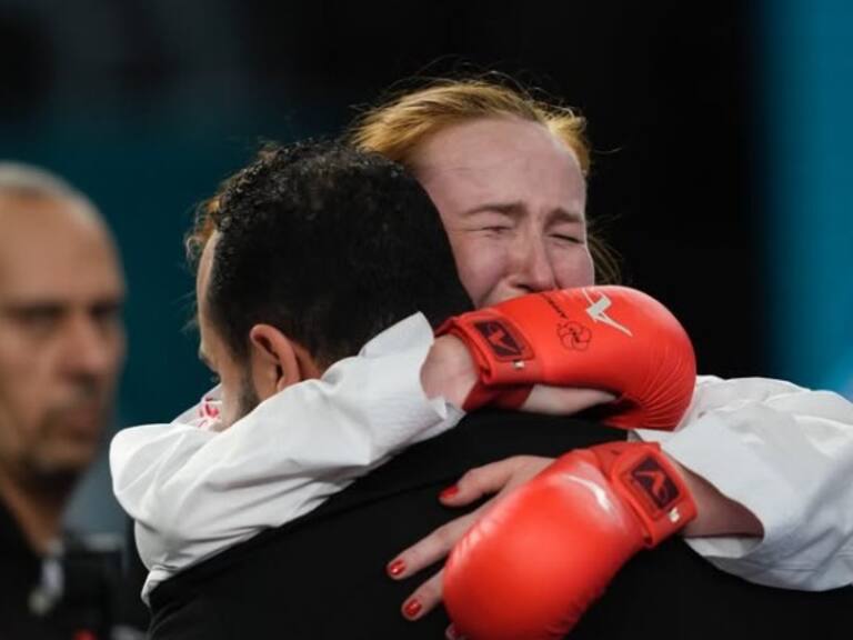 “Hasta que valió la pena”: Anastasiia Velozo hace historia para Chile en el Mundial de Karate