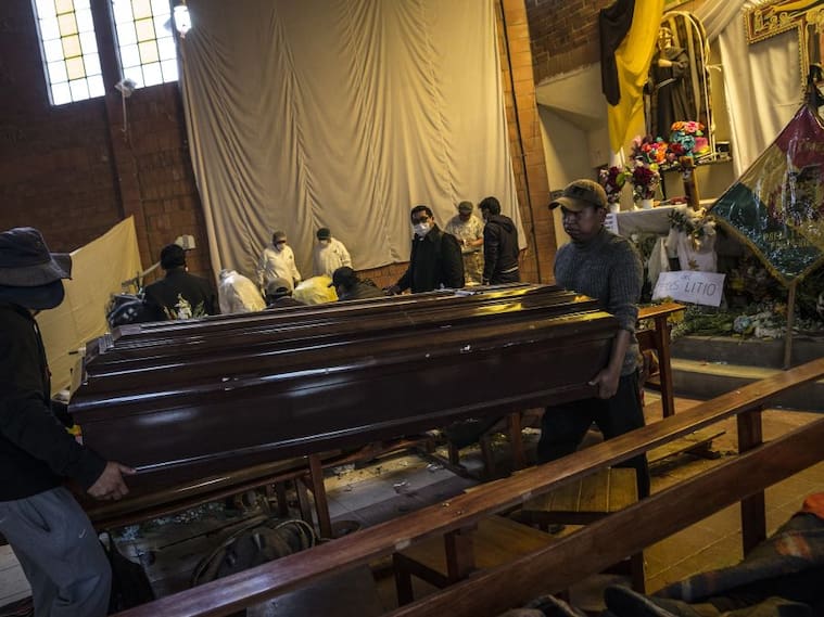 Funeral de personas asesinadas en El Alto en la crisis de Bolivia en 2019