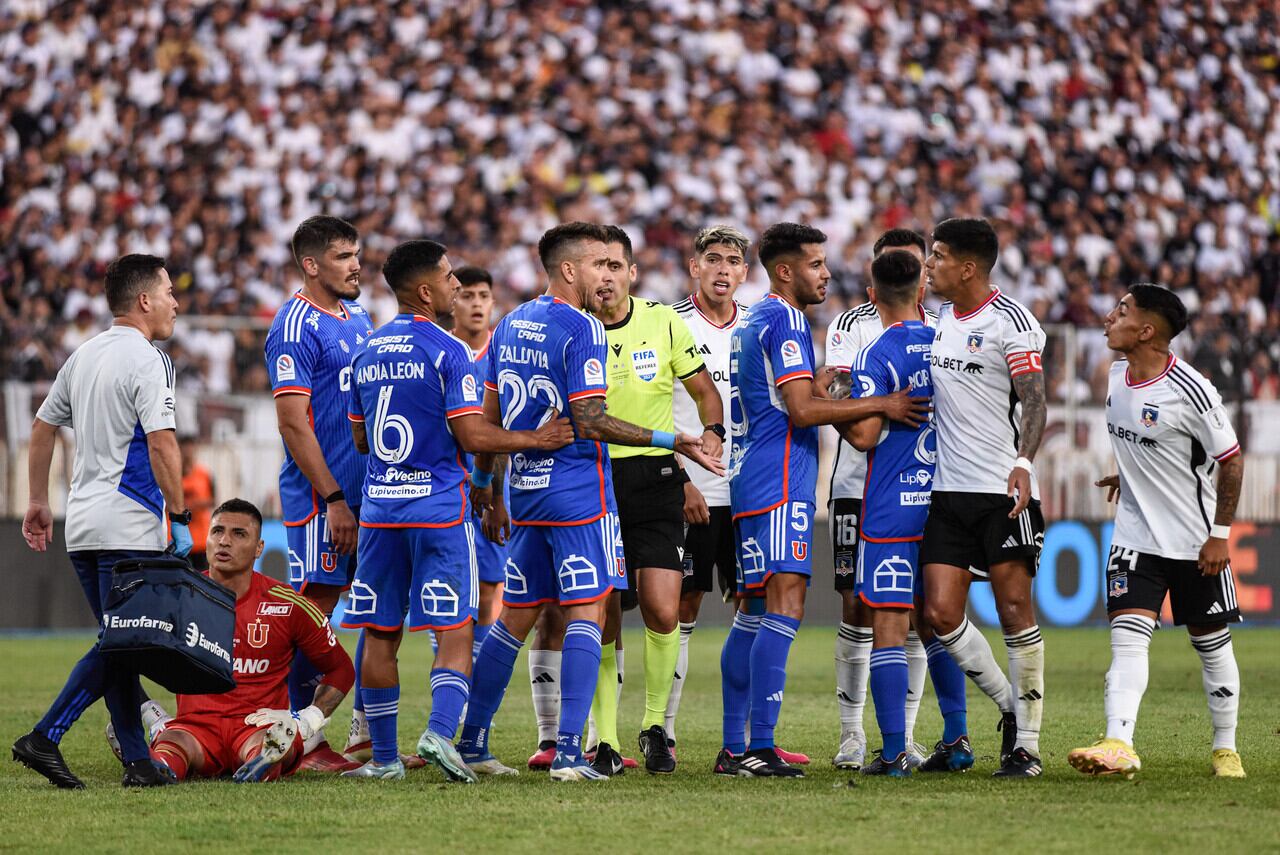 Colo Colo y la U se medirán en el Monumental en marzo | Agencia Uno