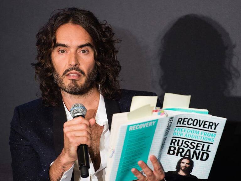 Crece el problema: Policía Metropolitana de Londres investigará a Russell Brand tras nuevas acusaciones
