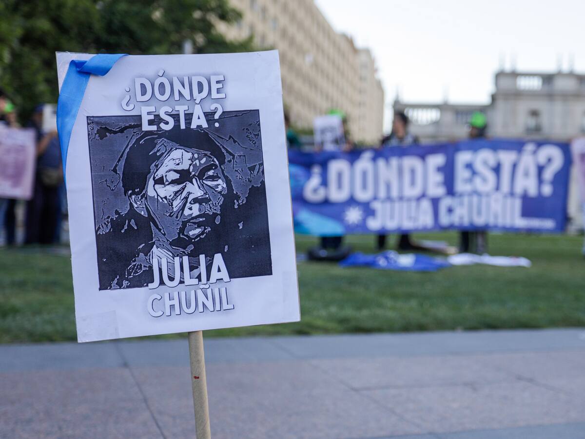 “Nos quieren echar la culpa”: hablan los hijos de Julia Chuñil a un año de su desaparición