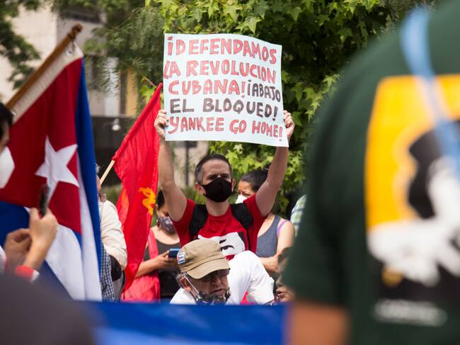 Protesta a favor de Cuba en la capital mexicana