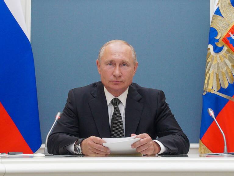 Vladimir Putin habla desde el Kremlin