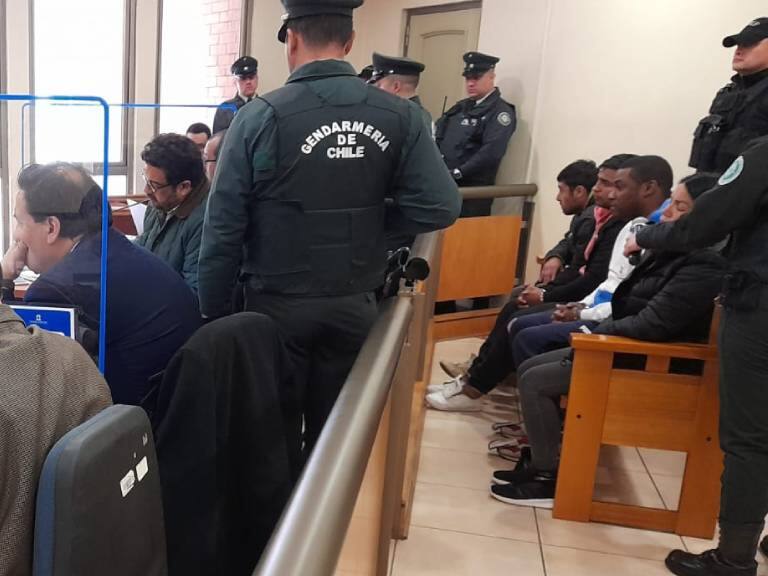 Operativo en Talca y Estación Central culmina con ocho detenidos vinculados al «Tren de Aragua»