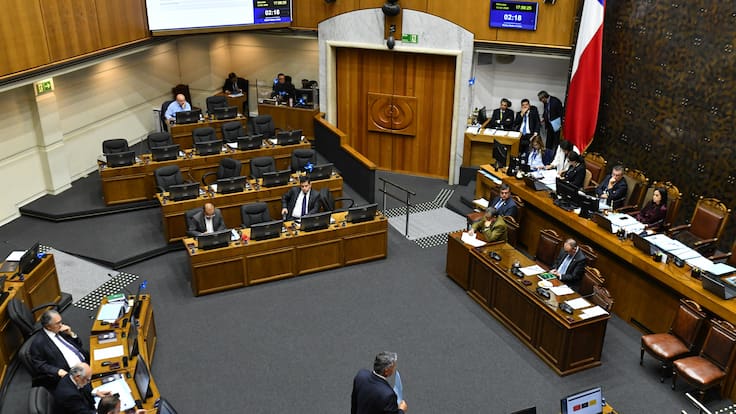 Comisión de Gobierno del Senado rechaza proyecto que penaliza con cárcel el ingreso clandestino al país