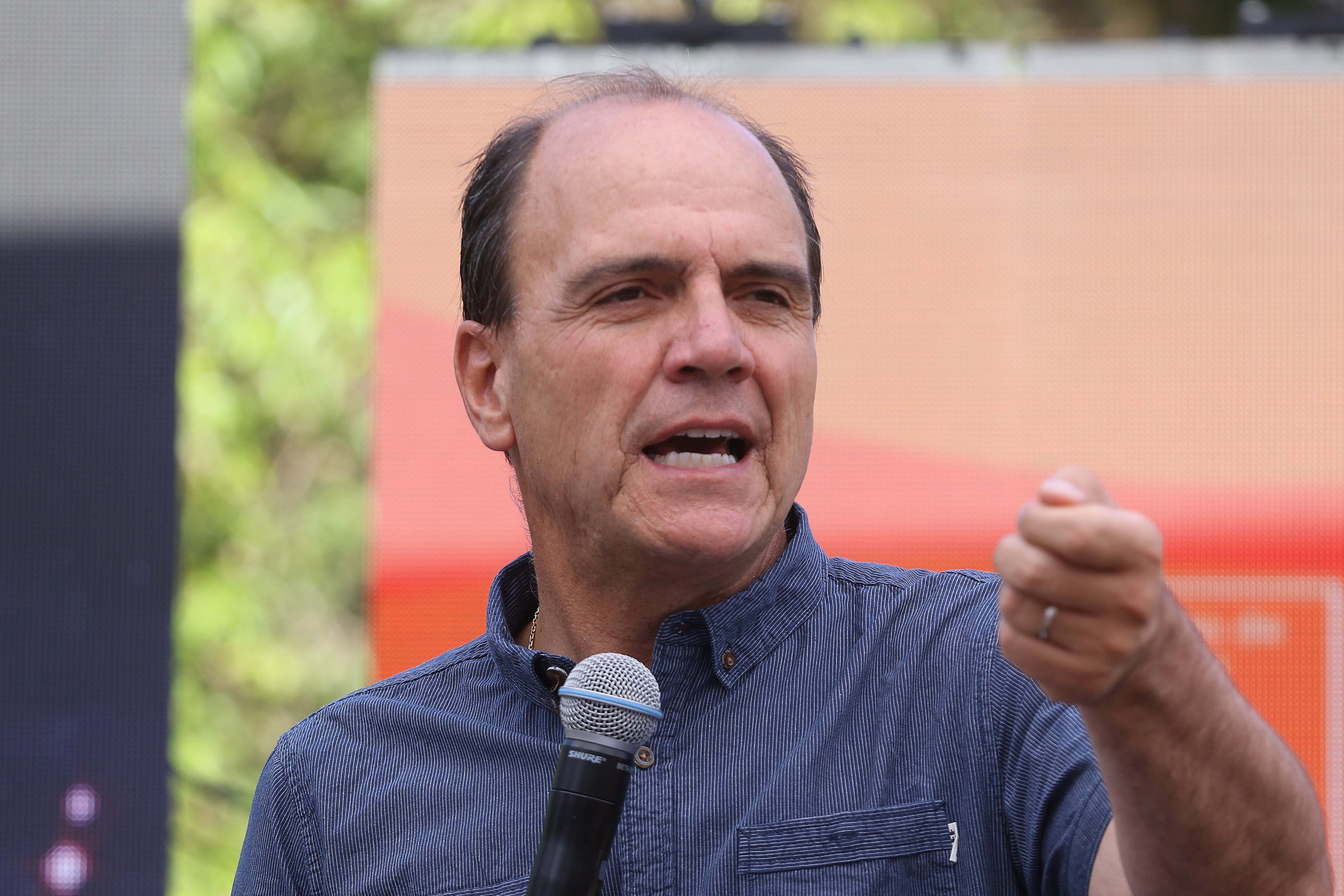 27 de enero de 2019/SANTIAGOEl ministro de Vivienda, Cristian Monckeberg, entrega 3800 certificados de subsidios que beneficiarán a familias de Clase Media.
FOTO: SEBASTIAN BELTRAN GAETE/AGENCIAUNO