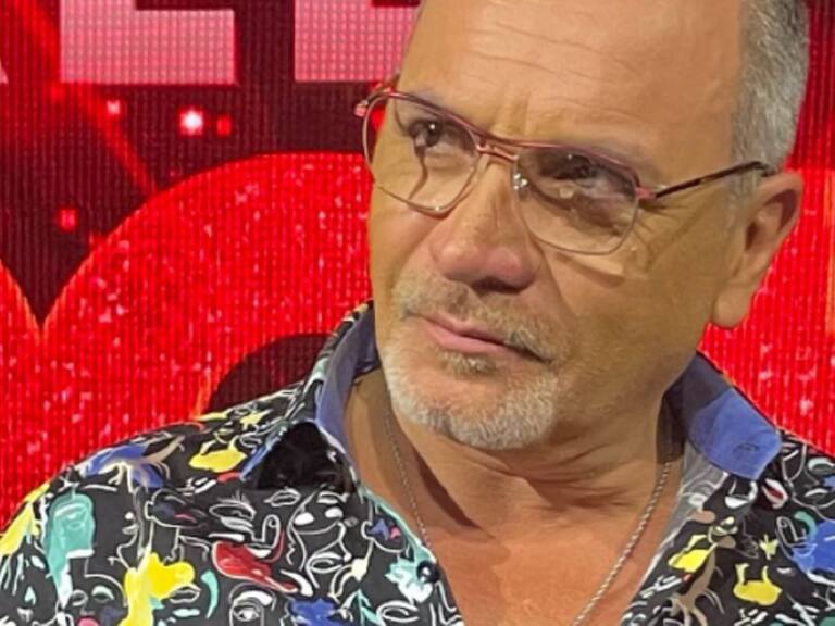 Lucho Jara desató ola de memes con «erótica» publicación en sus redes sociales