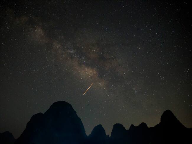 Lluvia de meteoritos Líridas