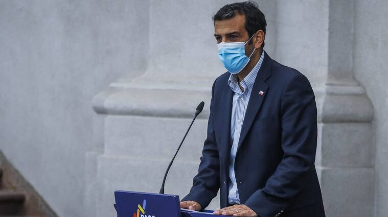 Ministro del Interior le pidió paciencia a los alcaldes por vacunación