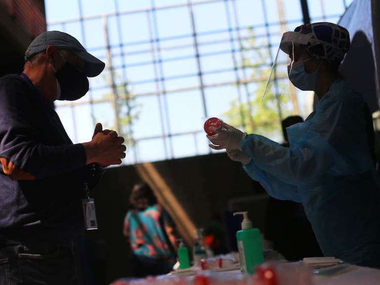 Informe icovid sobre la pandemia en Chile