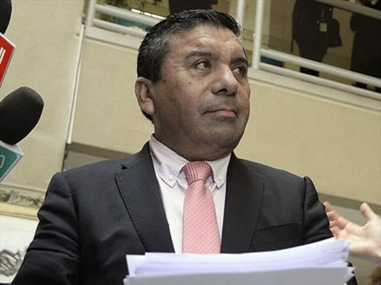 Diputado Velásquez desacreditó a quien lo denunció por acoso sexual