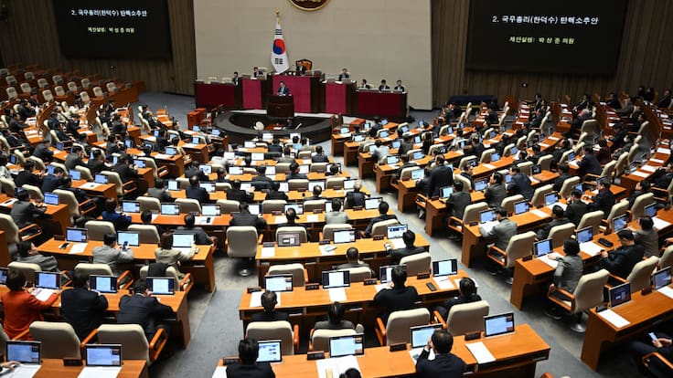 Corea del Sur eleva su crisis política: oposición ahora destituye al presidente interino