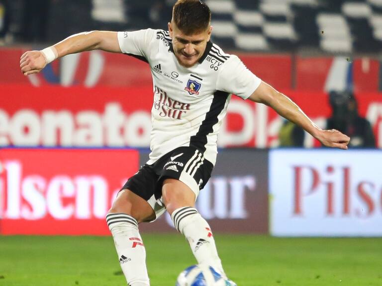 Leonardo Gil y las renovaciones de contrato en Colo Colo: "Espero que todos sigan a fin de año"