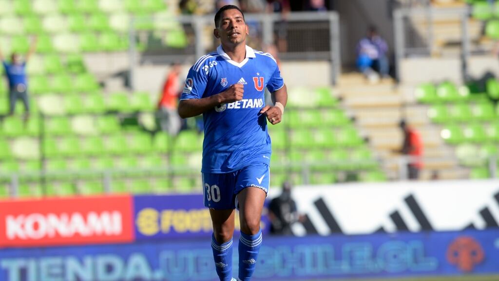 Cristian Palacios confirma la lesión que lo puede dejar fuera del duelo ante O'Higgins: "Es mejor perderse un partido que cinco"