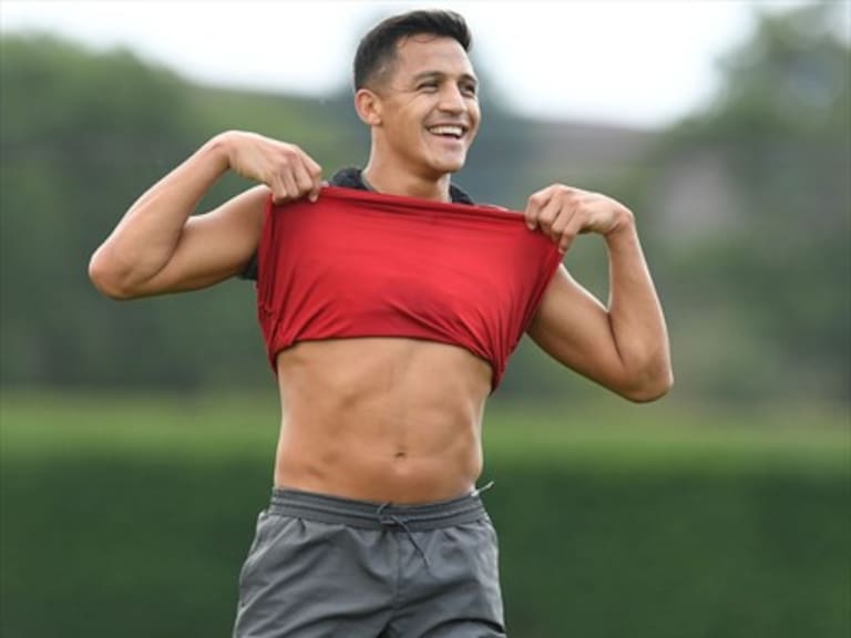 Alexis Sánchez se desata con encendida captura en Instagram Stories