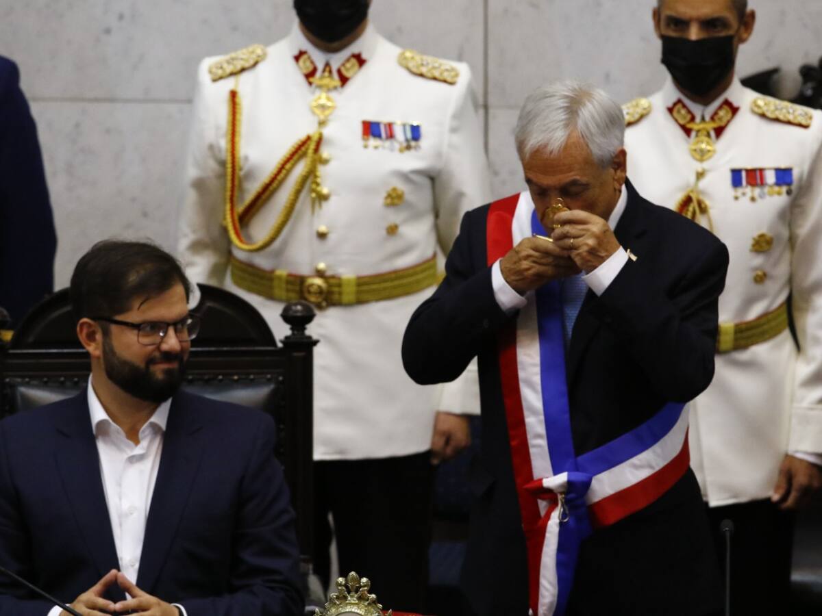 «¡La cara del presi!»: Polémico gesto de Sebastián Piñera a la piocha de O’Higgins dejó en shock a Gabriel Boric