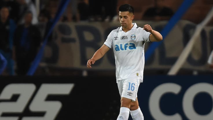 Alexander Aravena deja Gremio y será compañero de otro chileno en la MLS: fichaje oficial