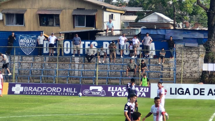 La imagen que todos comentan en la Primera B: de lo más insólito del año en el fútbol chileno