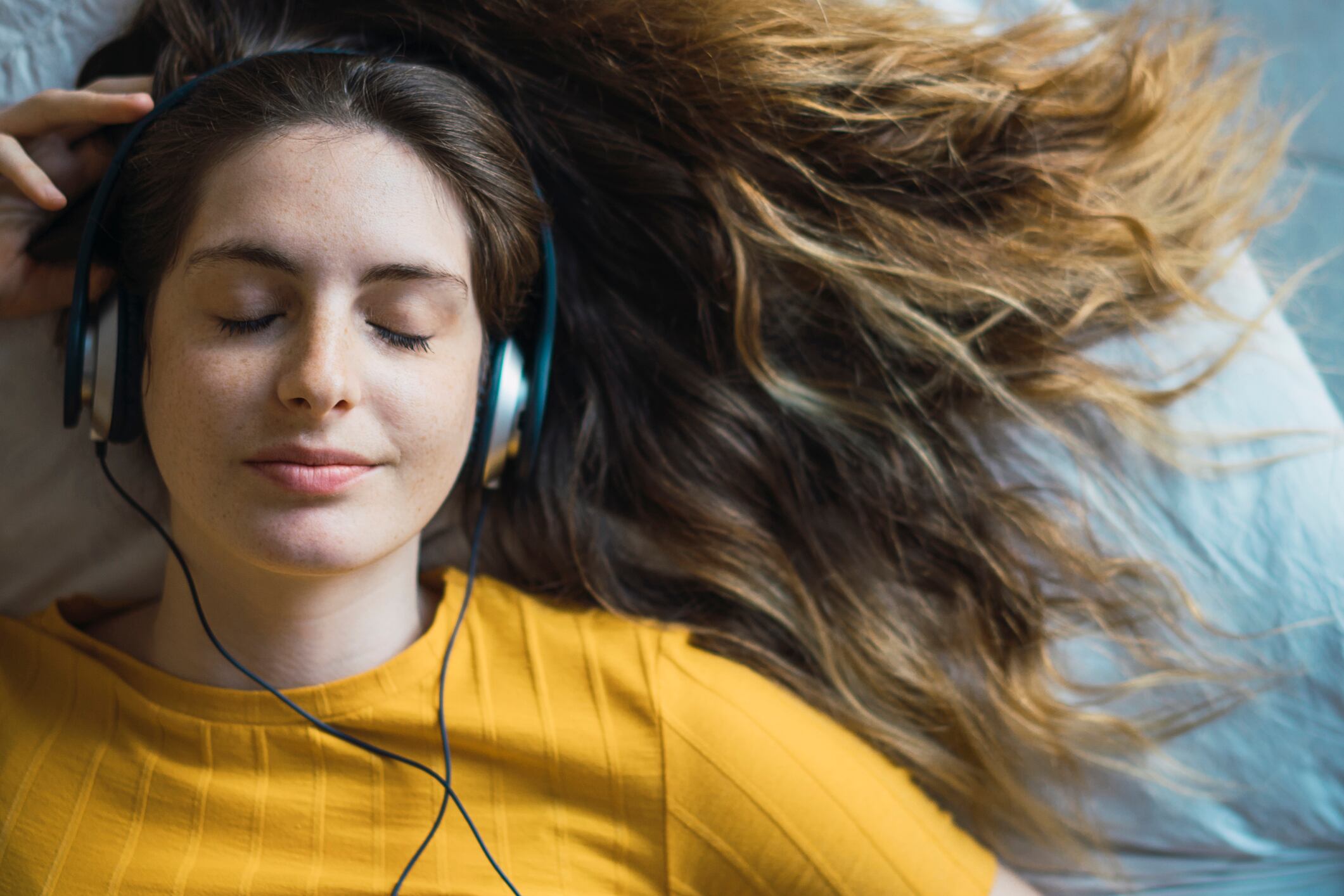 Escuchar música