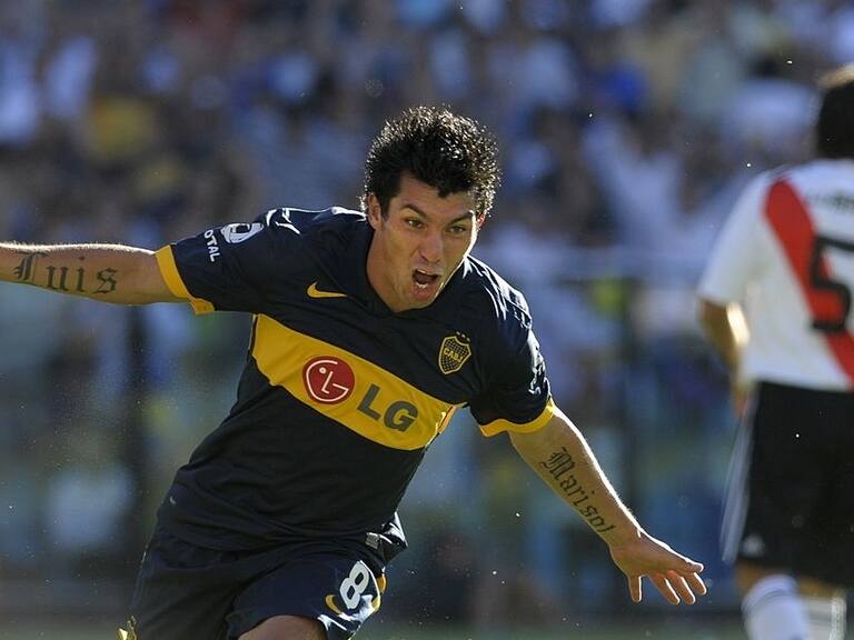 Gary Medel asoma como refuerzo de Boca Juniors para el segundo semestre