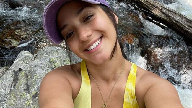 Rocío Toscano muestra foto de su abdomen después del embarazo para entregar potente mensaje