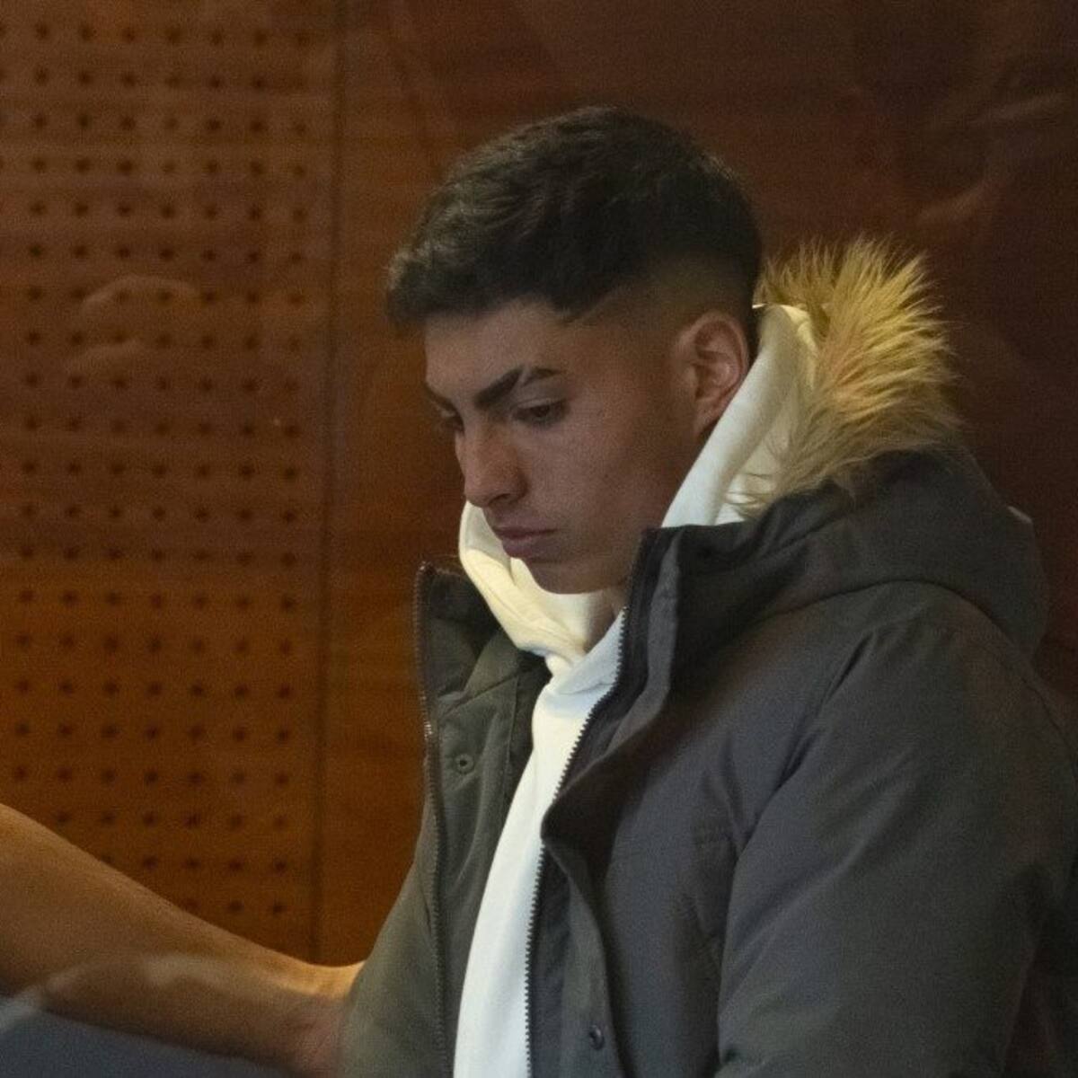 CSyD Colo-Colo pide que Jordhy Thompson no siga en el club: «Representa un grave peligro para la integridad de una mujer»
