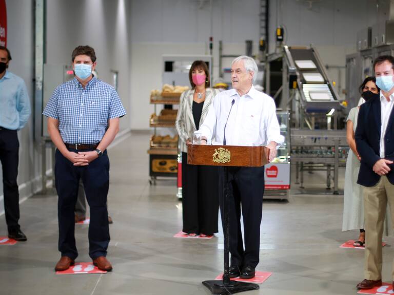 Gobierno extiende vigencia de la ley de protección del empleo