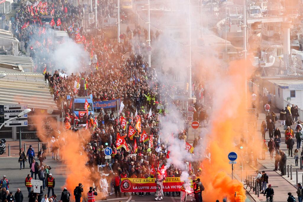 En Marsella se vieron protestas contra la reforma de pensiones en Francia