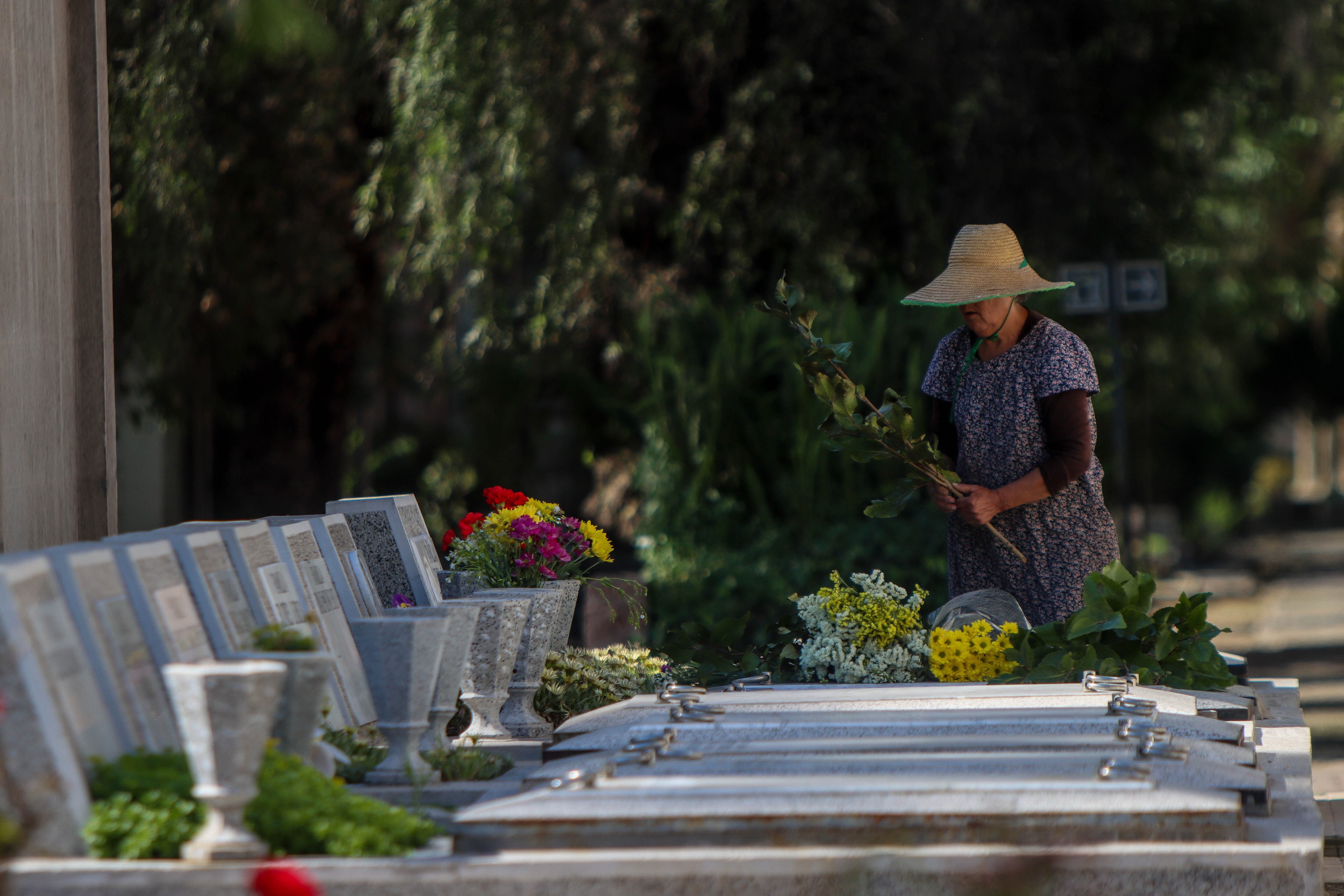 Sabado 30 de octubre 2021
Recorrido por el cementerio general previo al día de todos los Santos que se realiza todos los 1 de noviembre.
Foto Juan Farias / agenciauno