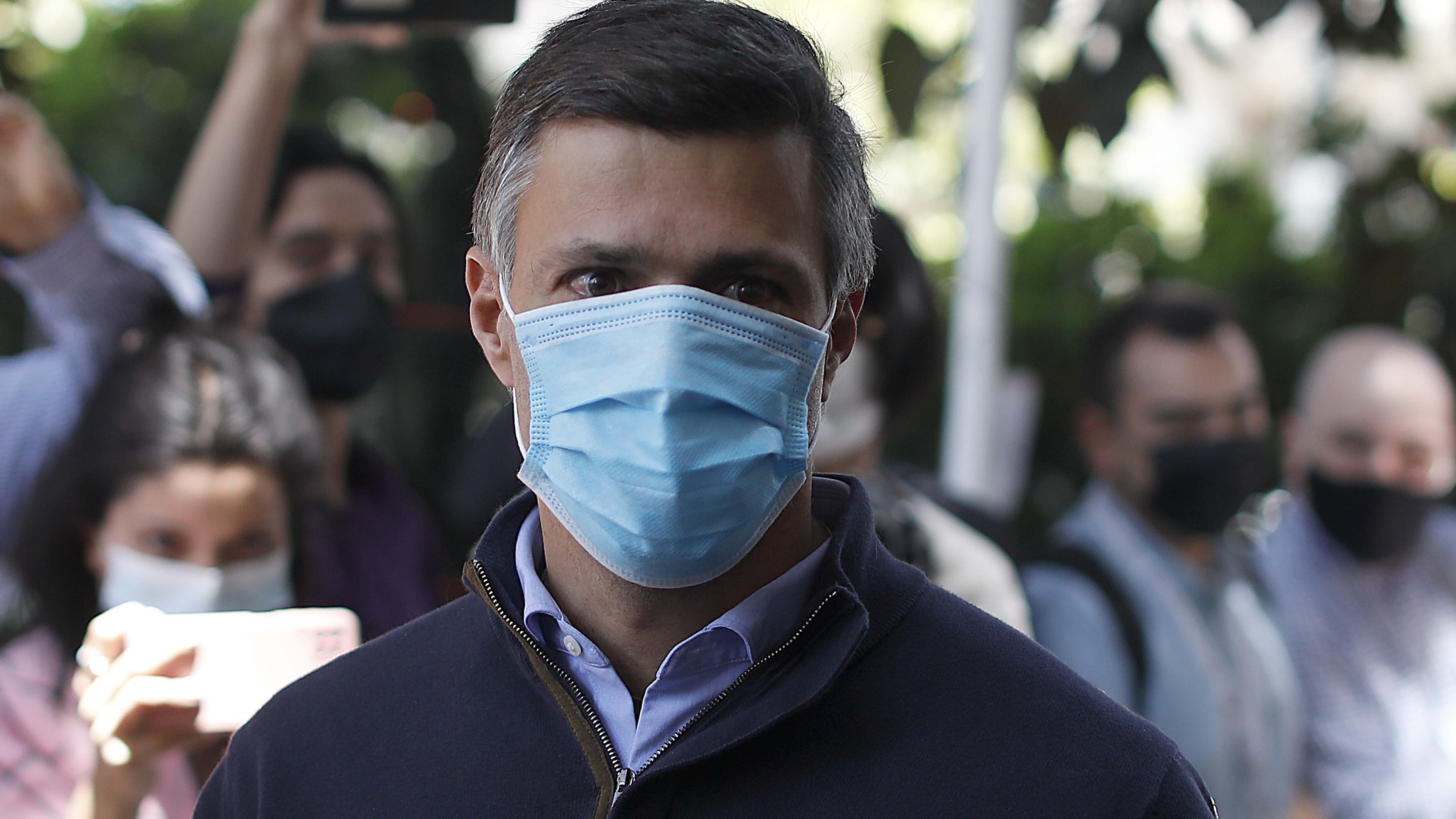 07 de Diciembre del 2021/SANTIAGOEl lider opositor Venezolano,Leopoldo Lopez, durante su visita a la Convencin Constitucional.
FOTO: CRISTOBAL ESCOBAR/AGENCIAUNO