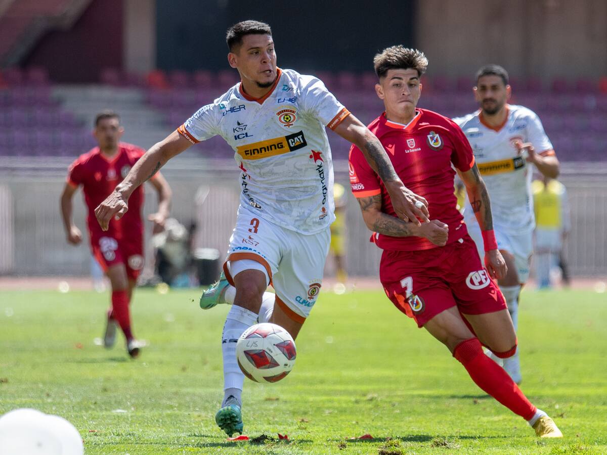 Condenan a hincha de Cobreloa al portar artefacto pirotécnico en duelo de la Primera B