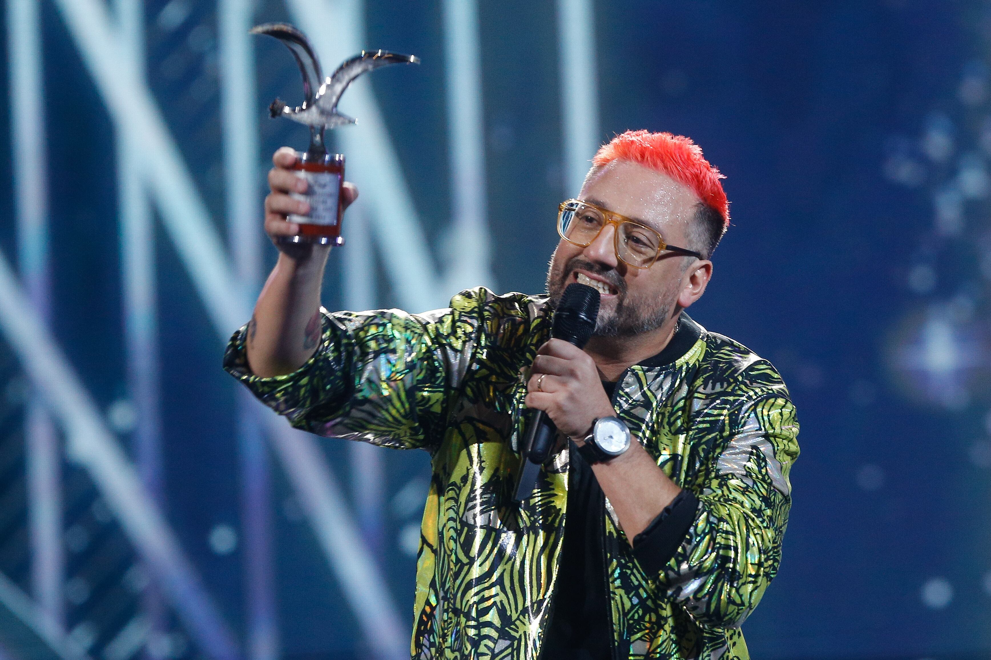 01 DE MARZO DEL 2024 / VIÑA DEL MAR
Alex Ortiz durante la Sexta noche del LXIII Festival Internacional de la Canción de Viña del Mar desde la Quinta Vergara.
FOTO: DIEGO MARTIN /AGENCIAUNO