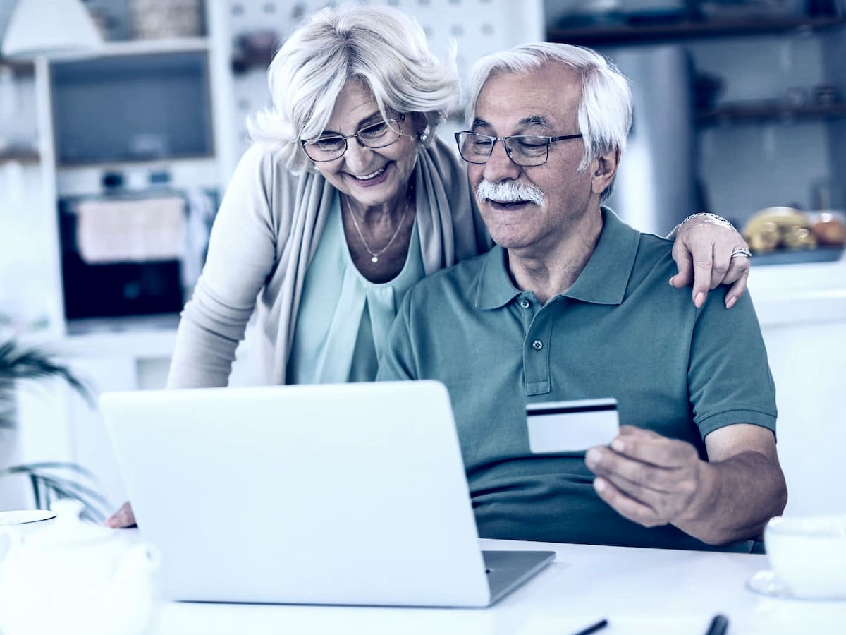 Economía plateada: qué significa y cómo los adultos mayores impulsan la economía global