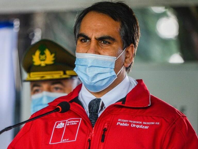 10 DE JUNIO 2021 / TEMUCOPunto de prensa en Escuela de Formación Grupo Temuco de Carabineros, por la incautación de armamento y municiones durante la detención de un hombre vinculado al ataque incendiario del pasado 4 de junio en Los Sauces. En la imagen, el Coordinador de la Macrozona Sur, Pablo Urquízar.
FOTO: ROCIO CUMINAO ROJAS / AGENCIAUNO