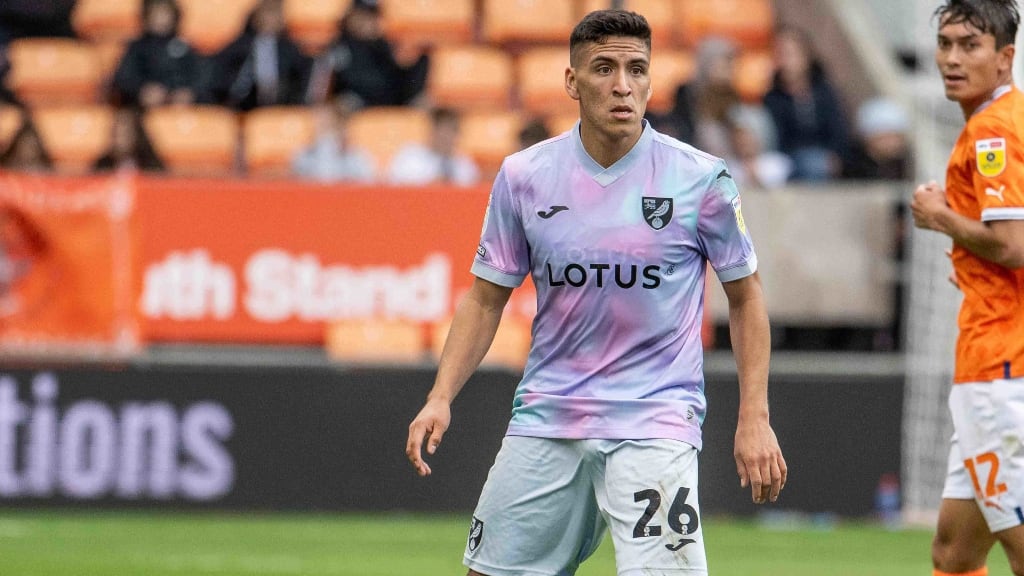 El tiro libre con el que Marcelino Nuñez pudo haber convertido ante Blackpool