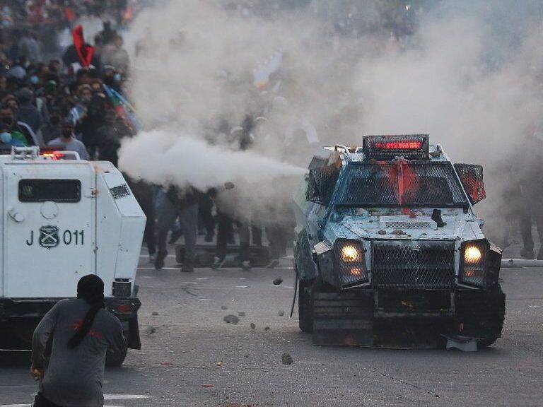 18 DE OCTUBRE DE 2021/VALPARAISOConmemoración de los dos años del estallido social en las calles de Valparaíso
FOTO: LEONARDO RUBILAR CHANDIA/AGENCIAUNO