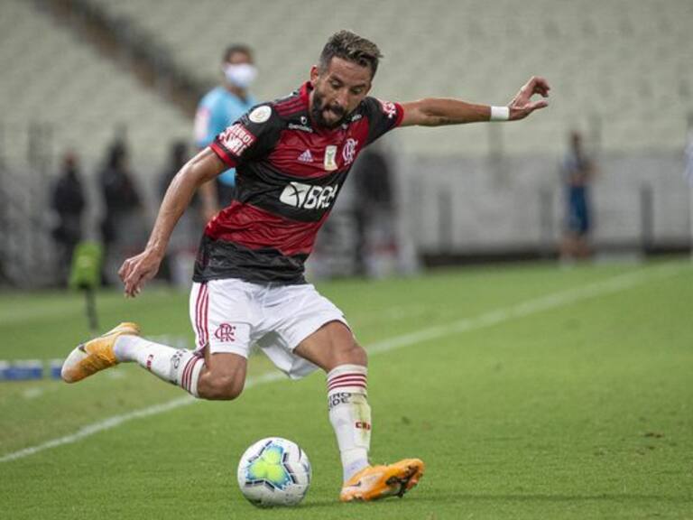 Mauricio Isla es titular en el Flamengo en la gran final de la Copa Libertadores ante el Palmeiras