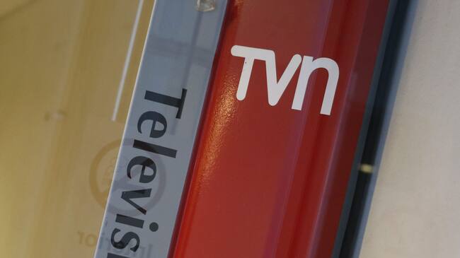 TVN aseguró que no tiene derechos para emitir la batalla de Chile