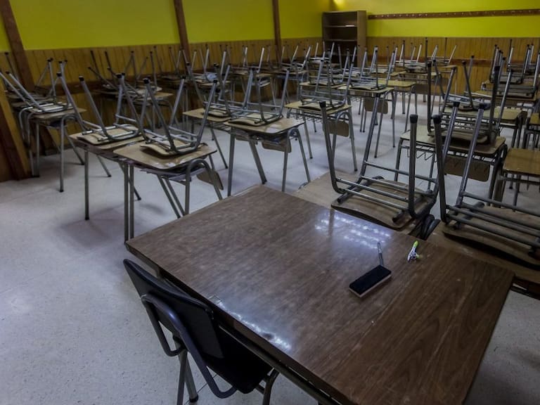 4 MAYO 2020/OSORNO.- Salas de clases vacías del Colegio San Alberto Hurtado de Osorno donde se realizan turnos éticos por  la emergencia sanitaria que ha provocado el coronavirus pandemia Covid-19.- FOTO: AGENCIAUNO.