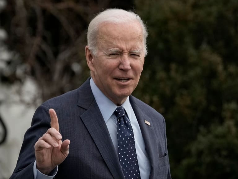 Joe Biden no descarta prohibir TikTok en Estados Unidos por presunto espionaje desde China