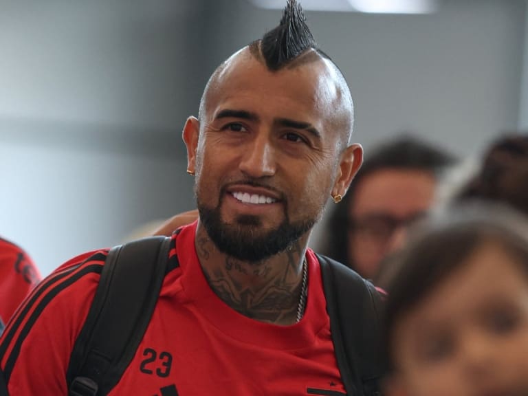 Ortiz y la nueva posición que utilizará Vidal en Colo Colo: “Todos están predispuestos a mejorar el equipo”