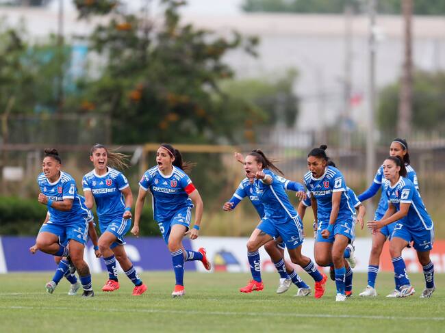 X: @udechilefem