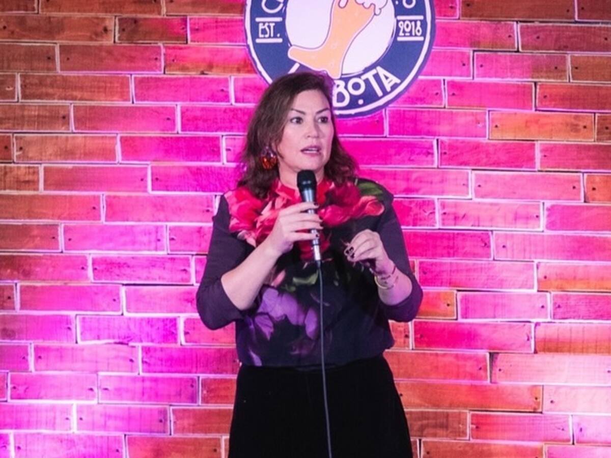“El canon estereotipado es una persona 90-60-90″: Javiera Contador revela la incómoda exigencia que le hicieron cuando llegó a la TV