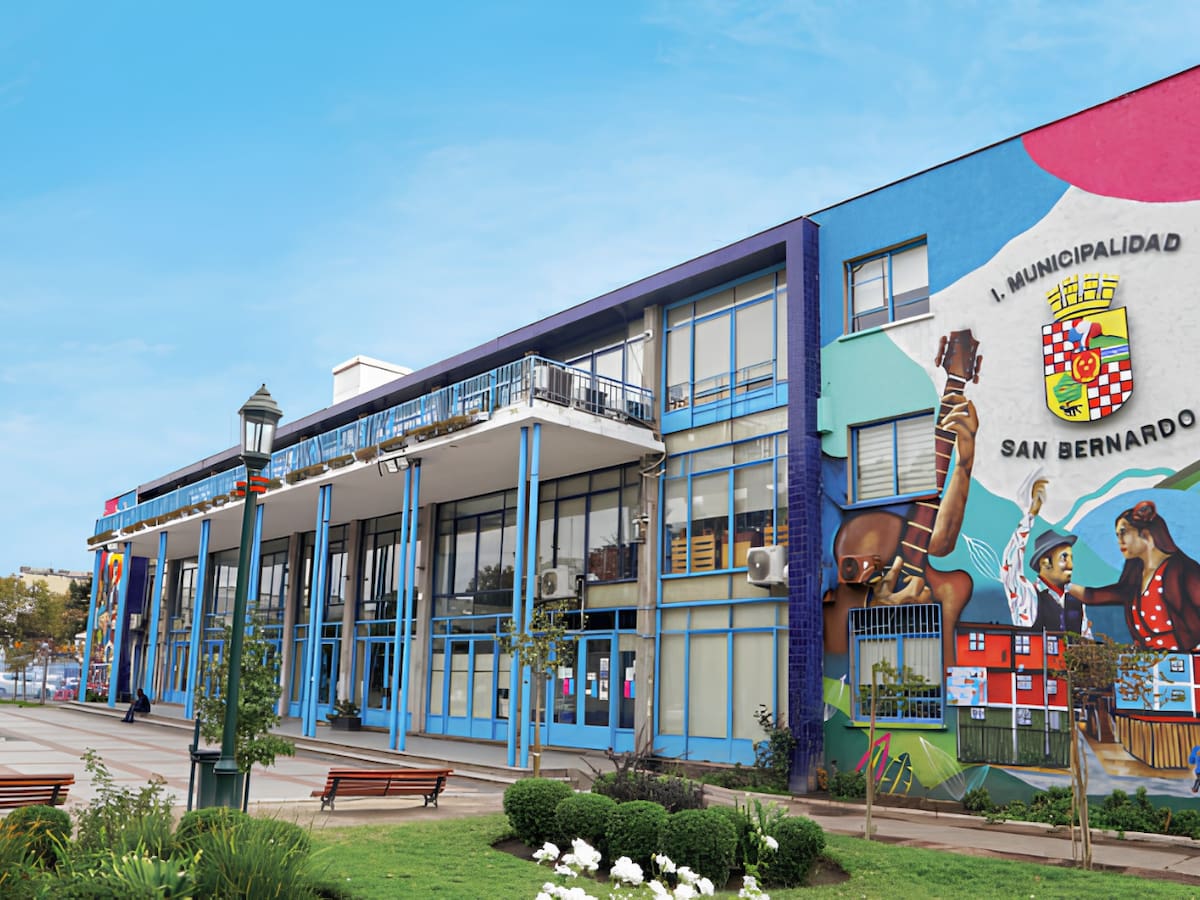 “Todos apoyándose y creciendo juntos”: Municipio de San Bernardo unifica oficinas para potenciar pymes, empleo e innovación tecnológica