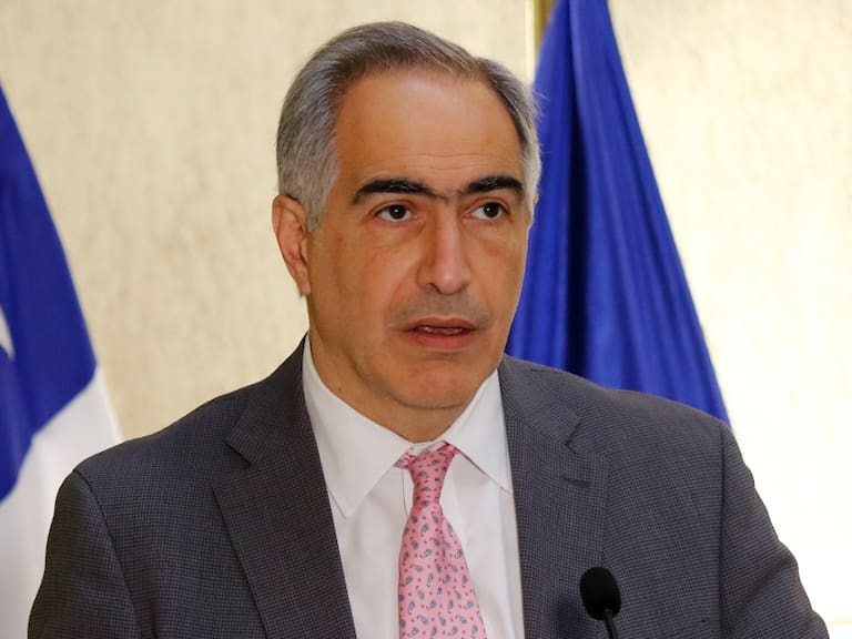 Chahuán afirma que cerrar un acuerdo constitucional este martes tiene «las mismas posibilidades que Arabia Saudita ante Argentina»