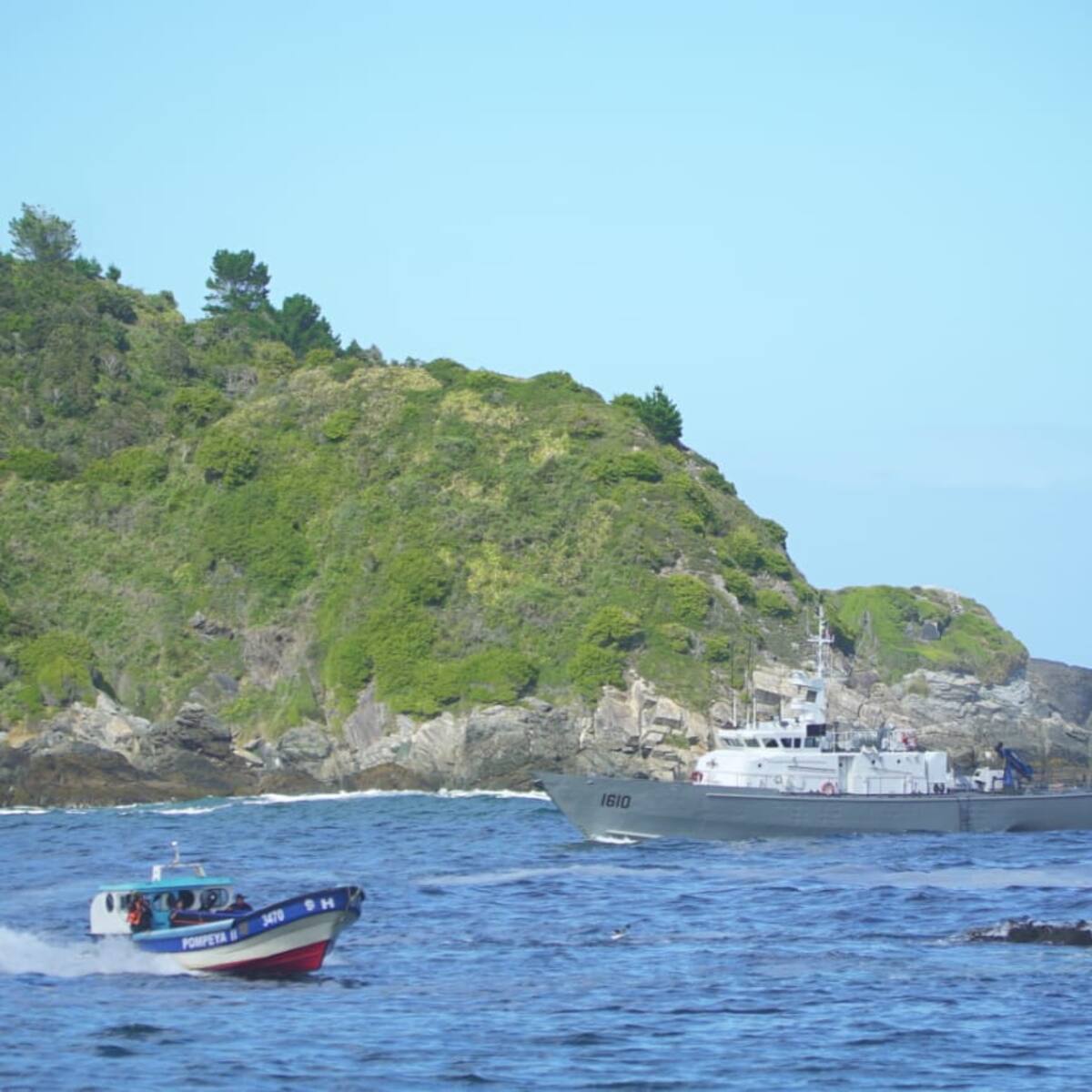 Naufragio en Bahía Mansa: hallan cadáveres de dos personas que se encontraban desaparecidas