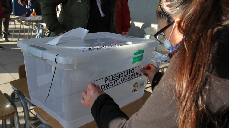 Plebiscito Constitucional 2023: Servel revela que la mayoría de las mesas no han sido constituidas