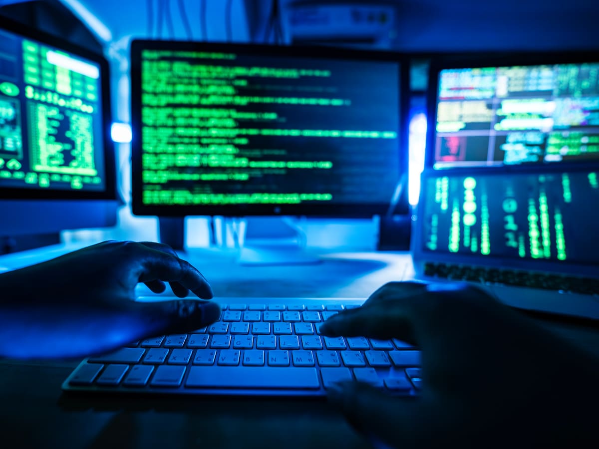 Reportan incidente de ciberseguridad en Chile: TGR y Registro Civil entre los afectados