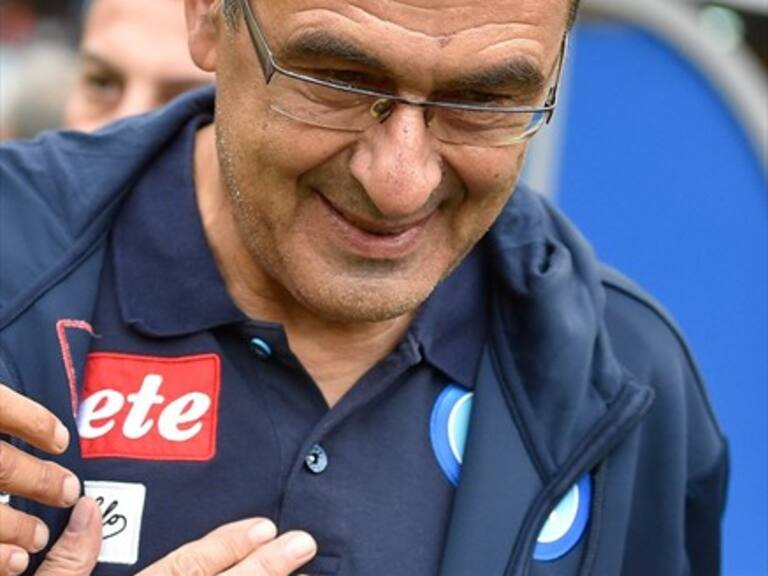 DT de Napoli a periodista: «Eres guapa y por eso no te mando a que te den por el culo»