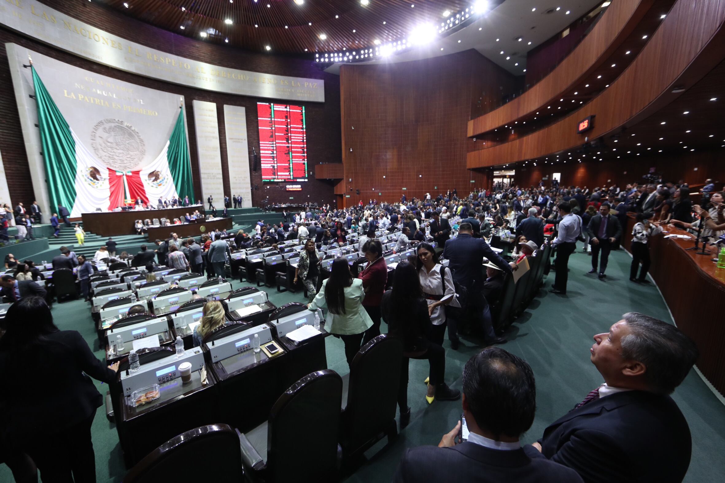 La sala de la cámara de diputados de México